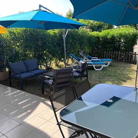 Appartement T2 Avec Jardin Prive, Piscine Et Barbecue Lorgues Esterno foto
